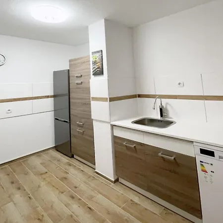 With Balcony In Apartman