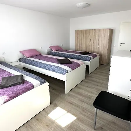 With Balcony In Apartmán *