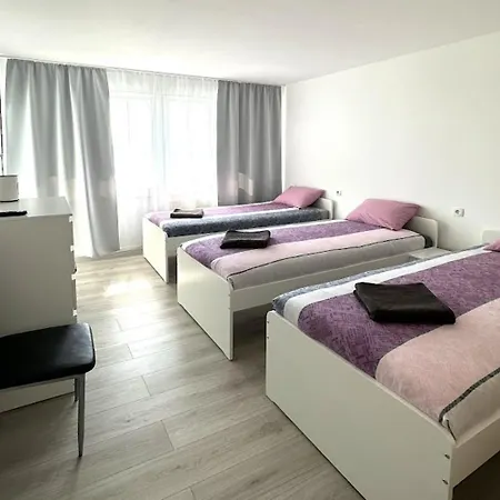 Apartmán With Balcony In