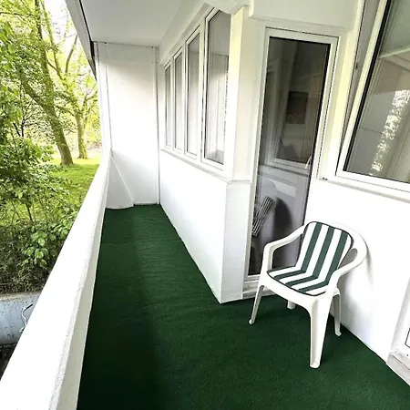 With Balcony In Apartman *