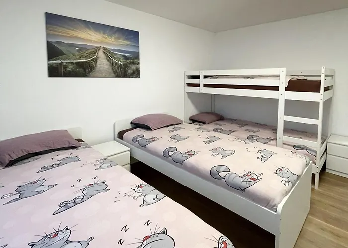 With Balcony In Daire Krefeld