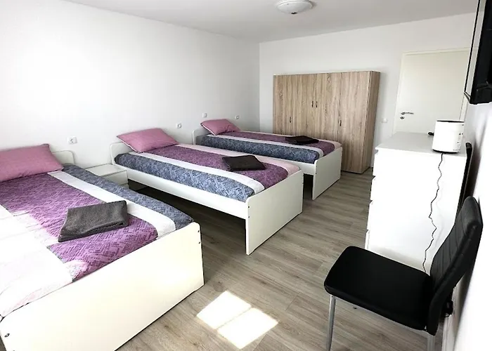 With Balcony In Daire *